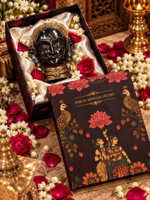 Gauri Face | Lotus & Peacock Heritage Gift Box